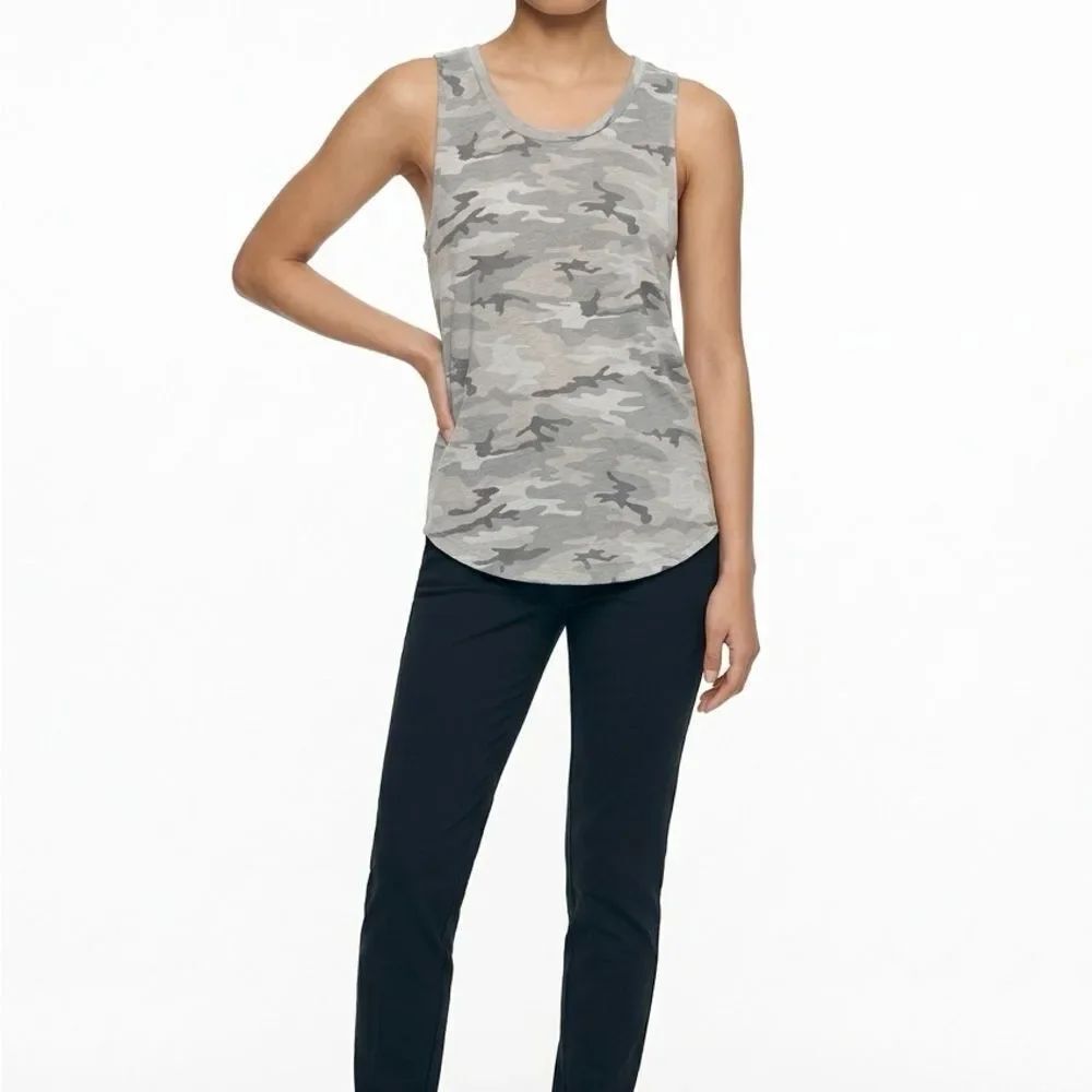 GREYSON THREADS | Sleeveless Grey Camo Tank Top Women’s Size X-Large